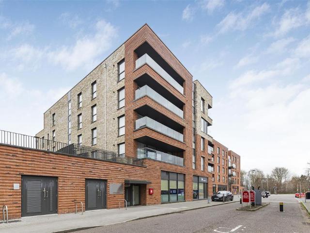 Flat for sale in Arbury, Cambridgeshire