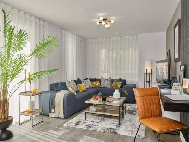 Flat for sale in St Albans, Five Acres