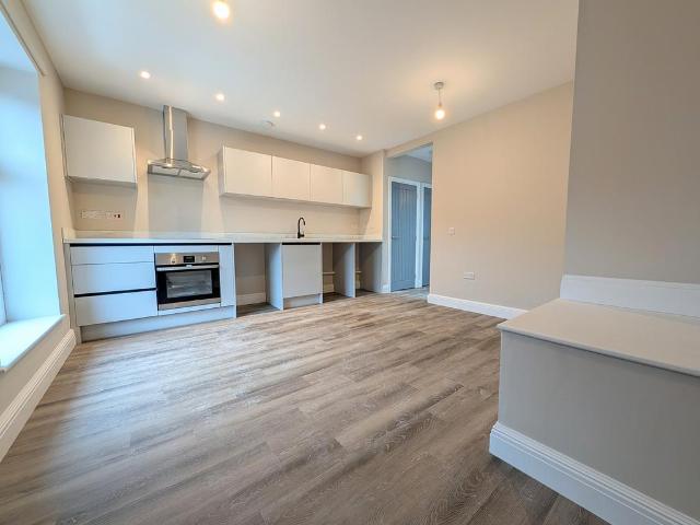 Flat for sale in Woodley, Greater Manchester