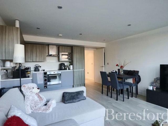 Flat for sale in Moulsham, Chelmsford