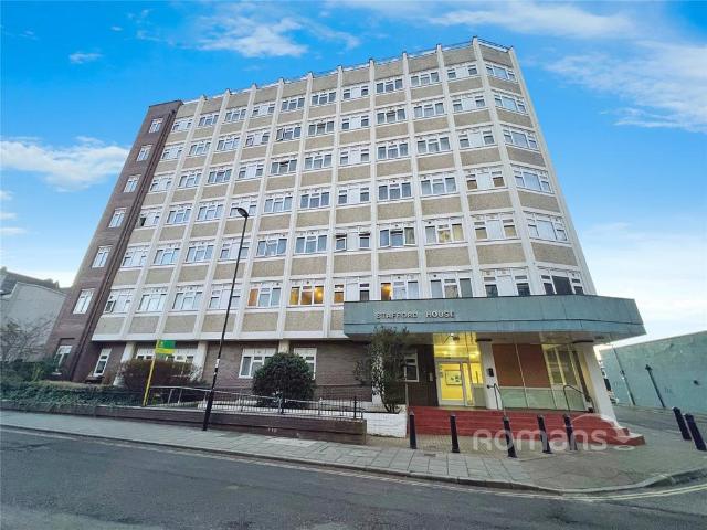 Flat for sale in Aldershot, Hampshire