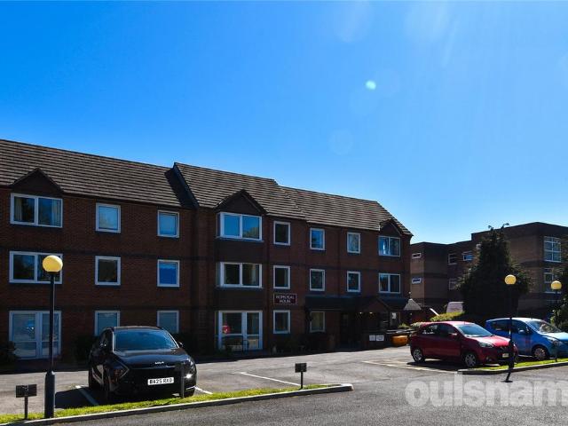 Flat for sale in Kings Heath, West Midlands