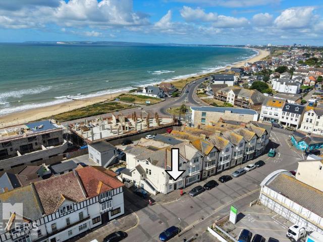 Flat for sale in Wick, Bournemouth