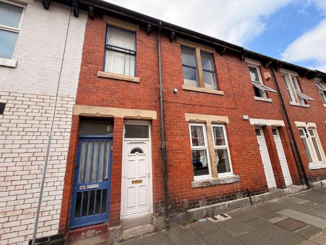 Flat for sale in Wallsend, Tyne And Wear