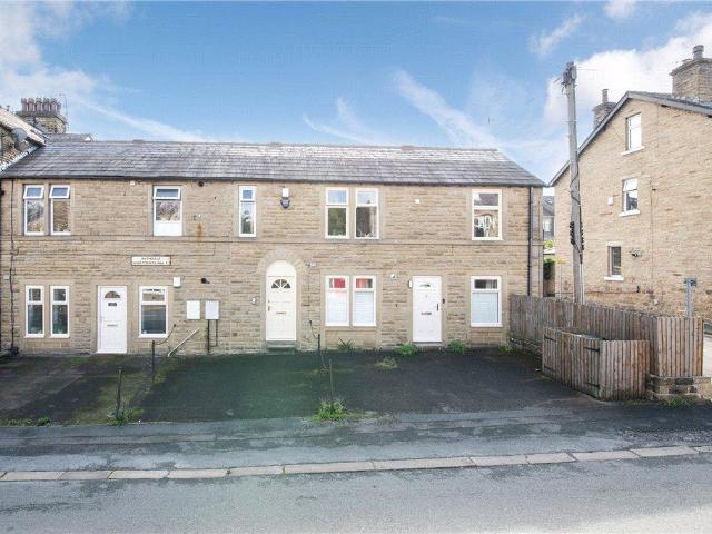 Flat for sale in Baildon, Bradford