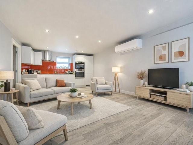 Flat for sale in High Barnet, Isle Of Man