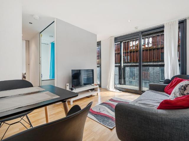 Flat for sale in Hulme, Georgia