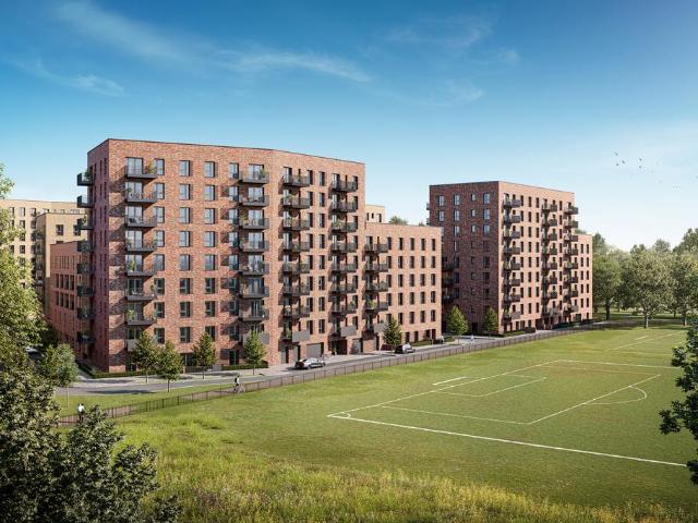 Flat for sale in Heston, London