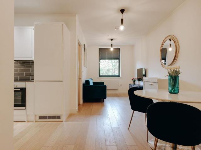 Flat for sale in Connaught Park, Bushey