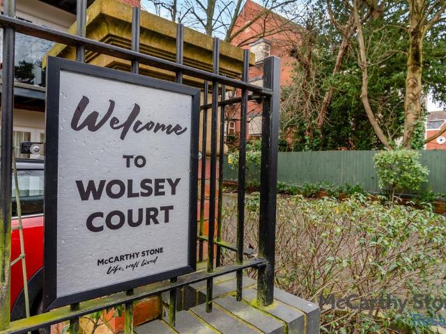 Flat for sale in Old Wharf, City Of Leicester