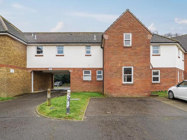Flat for sale in Colchester, Lexden