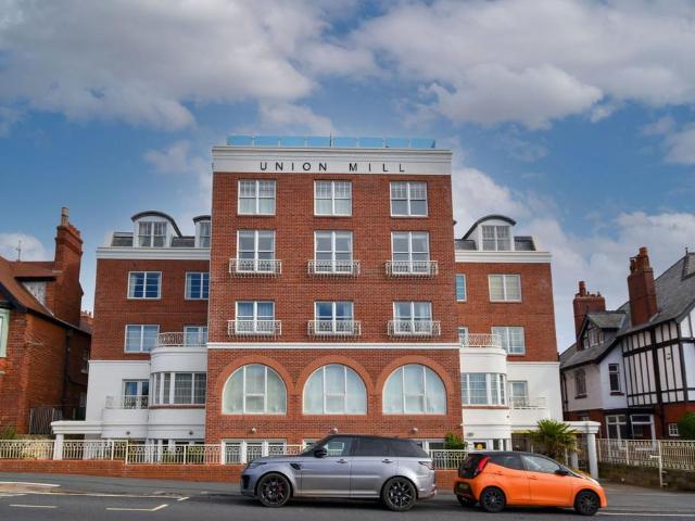 Flat for sale in Whitby, North Yorkshire