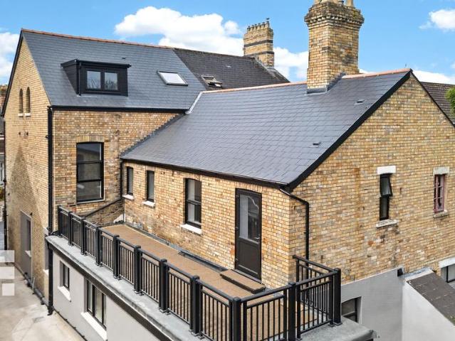 Flat for sale in Falcon Lodge, Wales