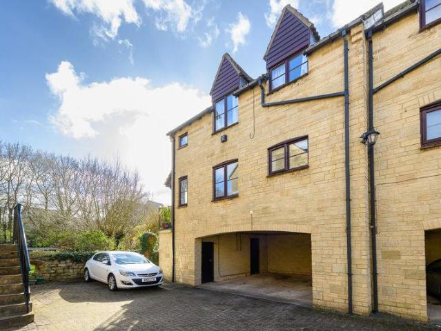 Flat for sale in Avoncliff, Isle Of Man