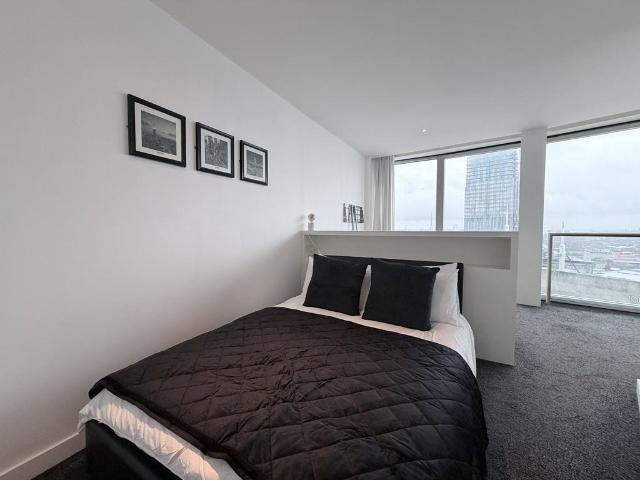 Flat for sale in West Midlands