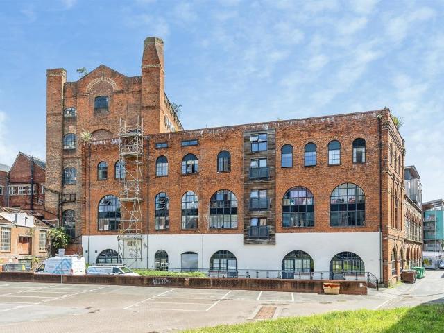 Flat for sale in St Philip's, Feckenham