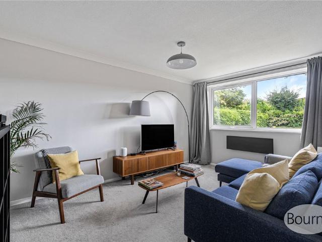 Flat for sale in Charlotteville, Westborough