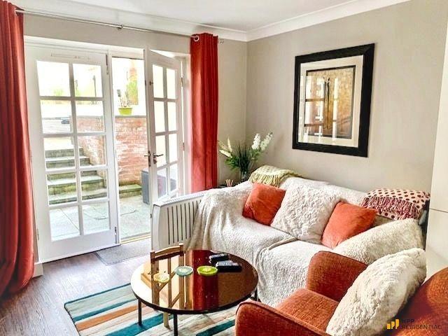 Flat for sale in Alderley Edge