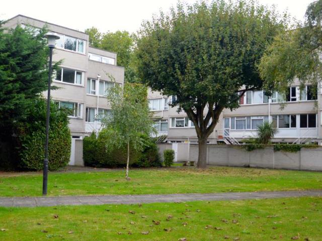 Flat for sale in Clewer Village, Windsor
