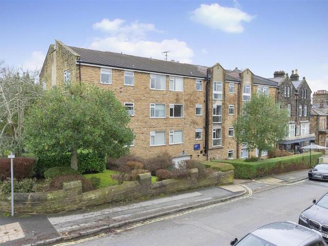 Flat for sale in Ilkley, West Yorkshire