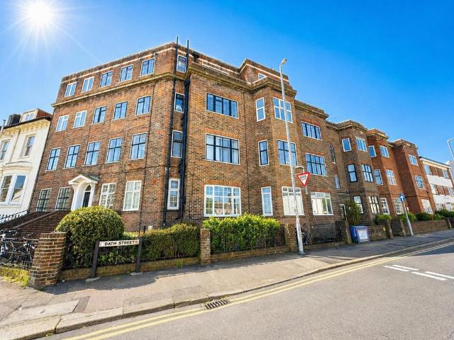 Flat for sale in Round Hill, Brighton & Hove