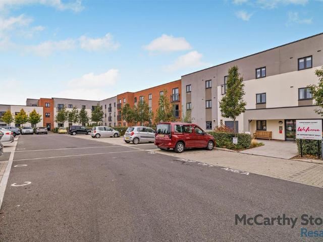 Flat for sale in Holway, Rumwell