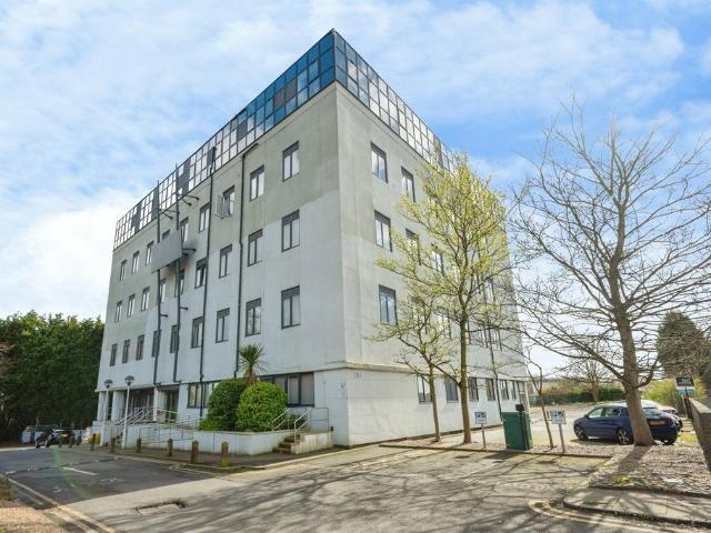 Flat for sale in Woodside, Brierley Hill