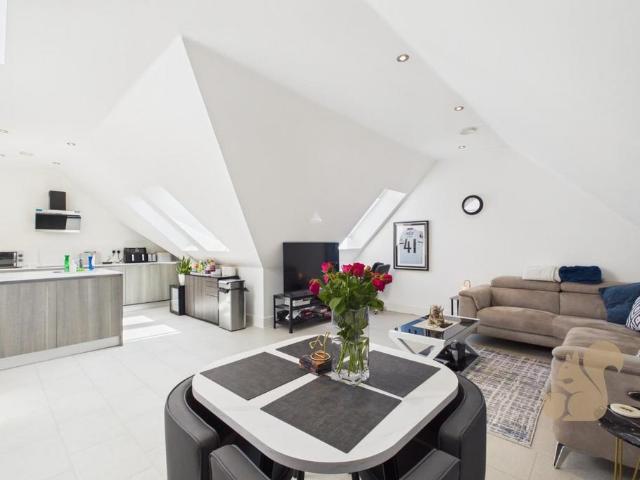 Flat for sale in Fordham Heath, Essex
