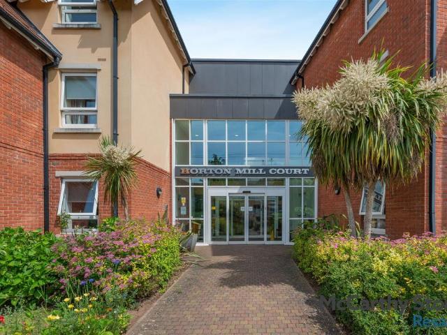 Flat for sale in Primsland, Crookhill