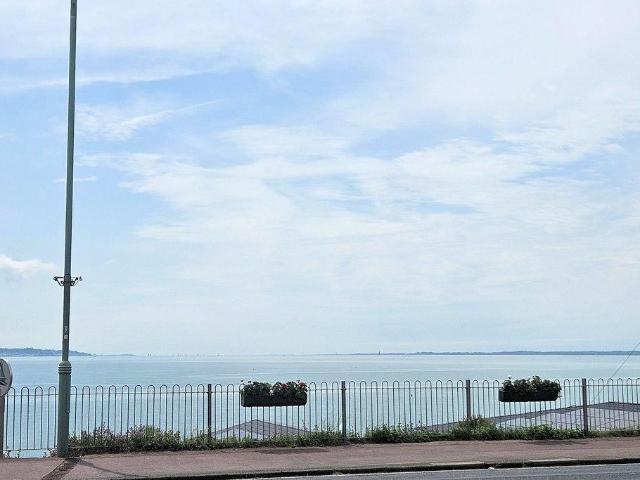 Flat for sale in Lee-on-the-Solent, Middlecroft