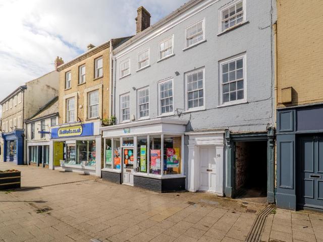 Flat for sale in East Tuddenham, Norfolk