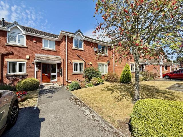 Flat for sale in Meols Cop, Southport