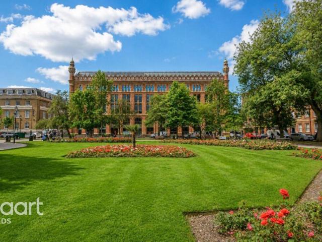 Flat for sale in Arena Quarter, Leeds
