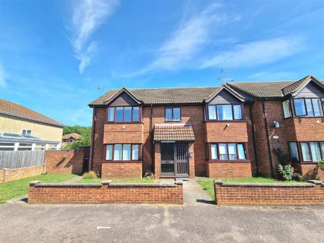 Flat for sale in Bedford
