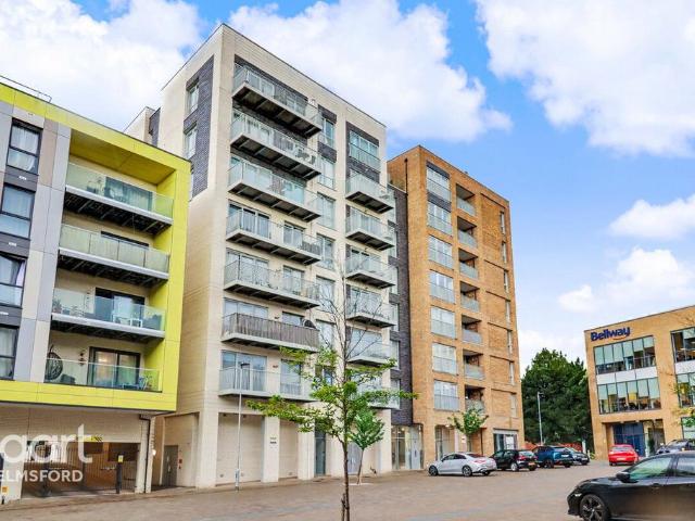 Flat for sale in Moulsham, Chelmsford