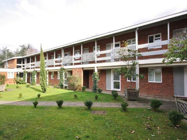 Flat for sale in Charlotteville, Westborough