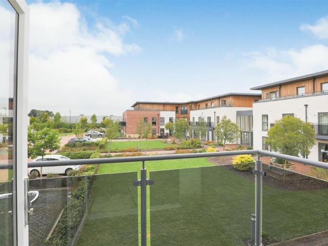 Flat for sale in Stratford-upon-Avon, Alderminster