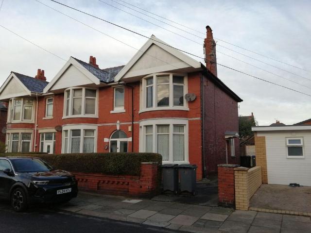 Flat for sale in Squires Gate, Blackpool