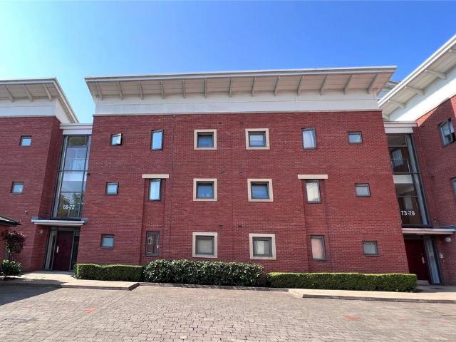 Flat for sale in Bilston, West Midlands