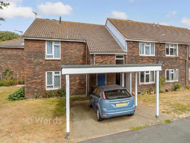 Flat for sale in Mill Hill, Ash