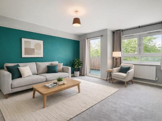 Flat for sale in London Borough of Lewisham, New Cross