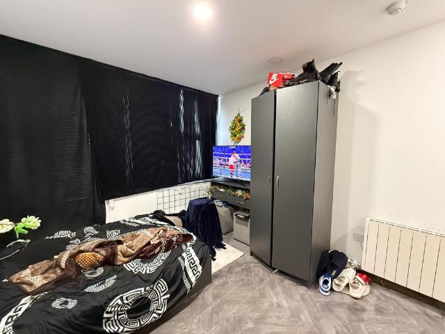 Flat for sale in East End, Isle Of Man