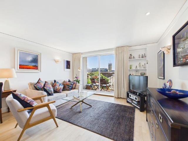 Flat for sale in Westminster, Victoria