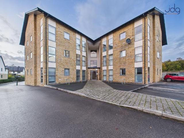 Flat for sale in Halton, Lancaster
