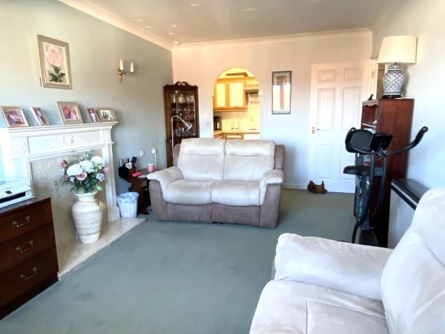 Flat for sale in Comers, Norfolk