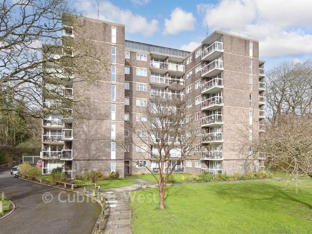 Flat for sale in Brighton & Hove