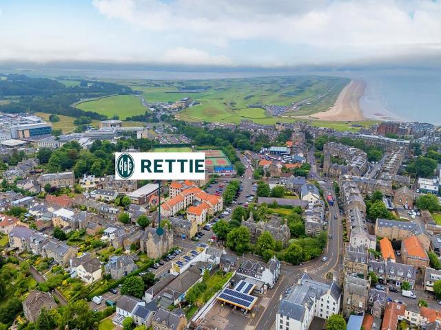 Flat for sale in St Andrews, Scotland