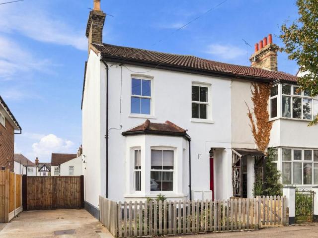 Flat for sale in Milton, Alton Barnes