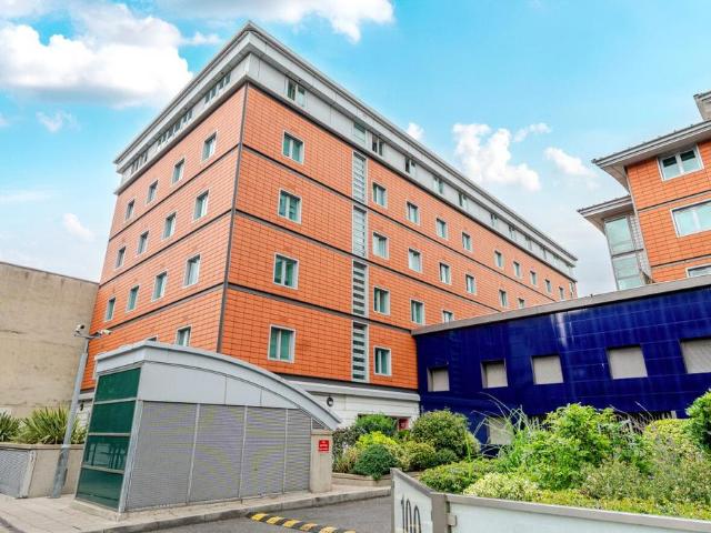 Flat for sale in Greater London