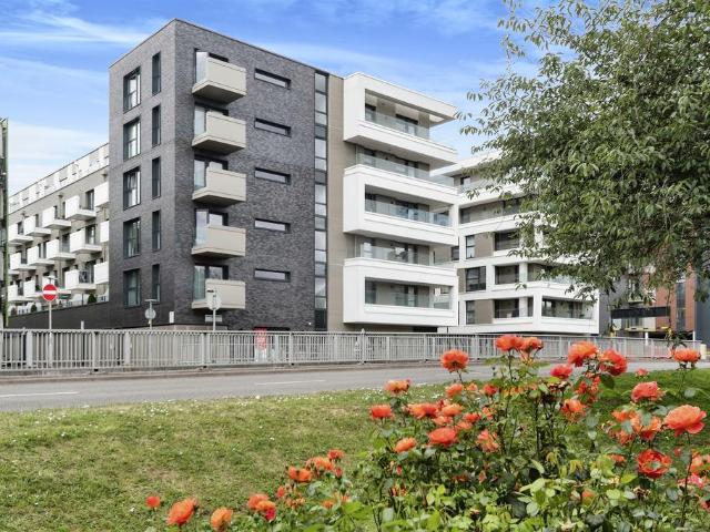 Flat for sale in Old Town, Shephall